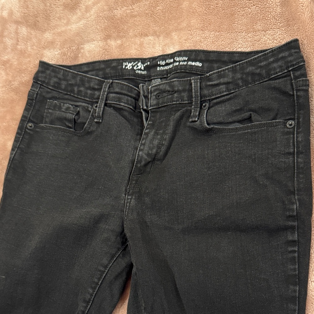 2010 Target Black Mid-Rise Skinny Jeans
